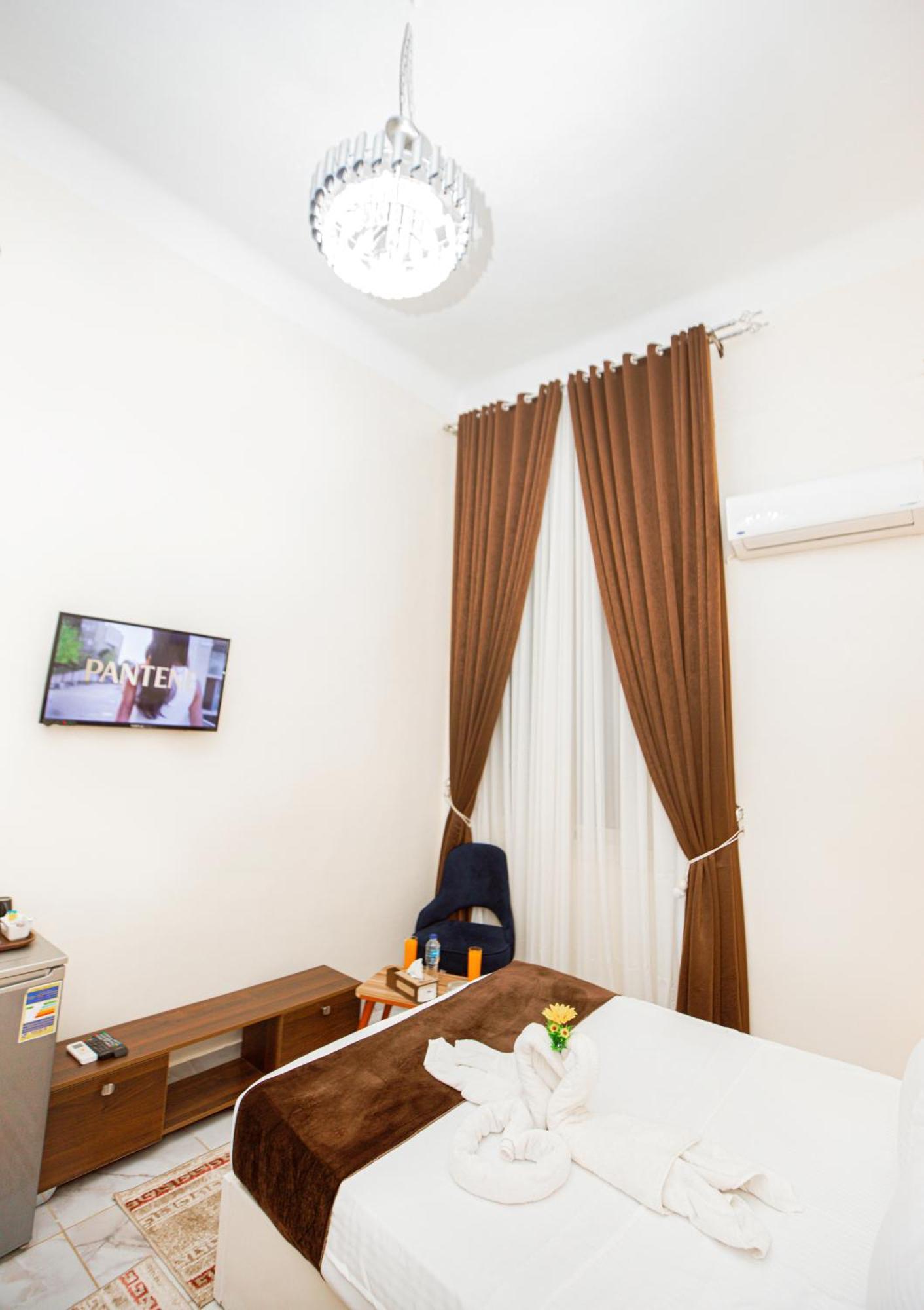 Downtown Antique Hotel Cairo Exterior photo
