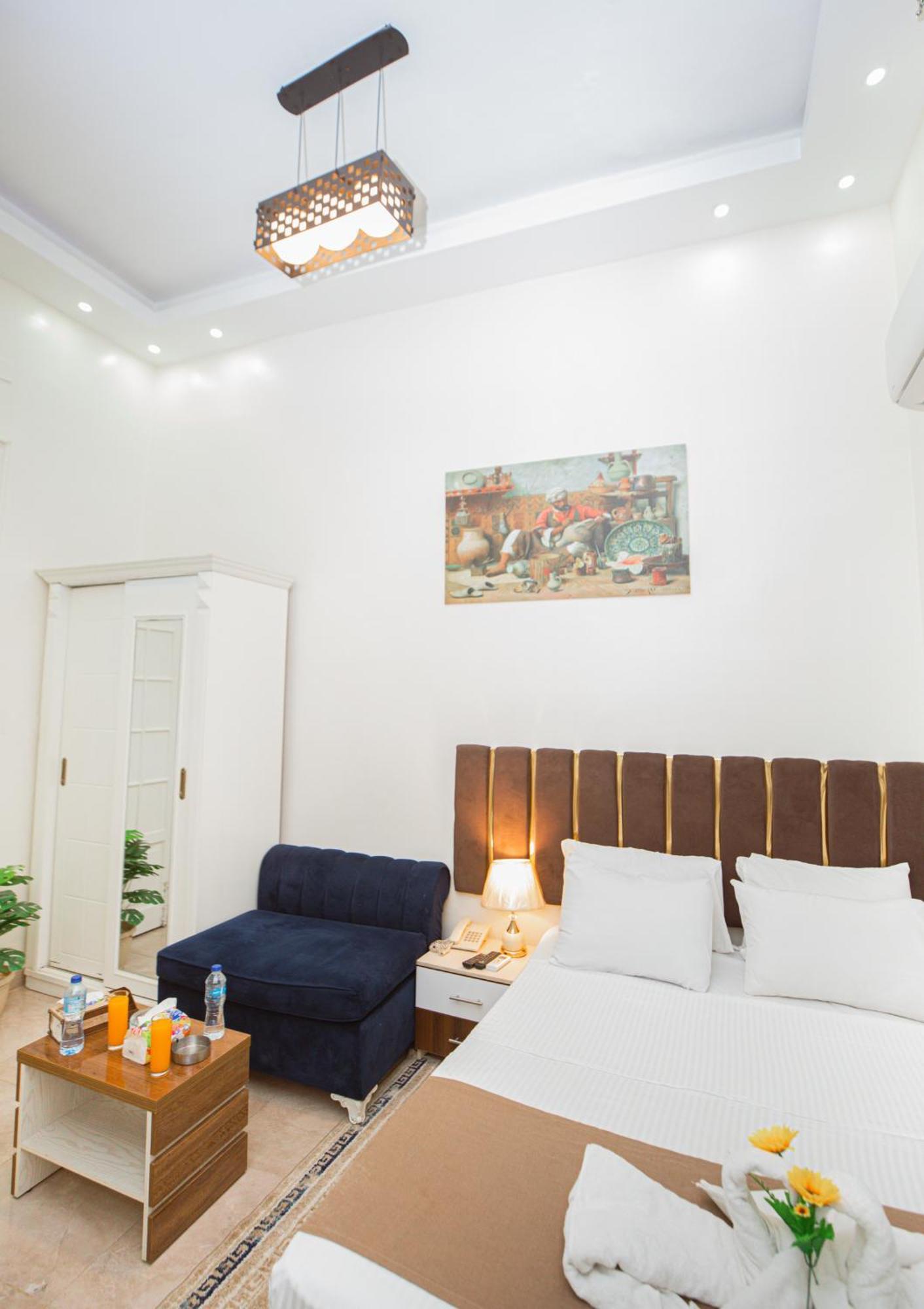 Downtown Antique Hotel Cairo Exterior photo